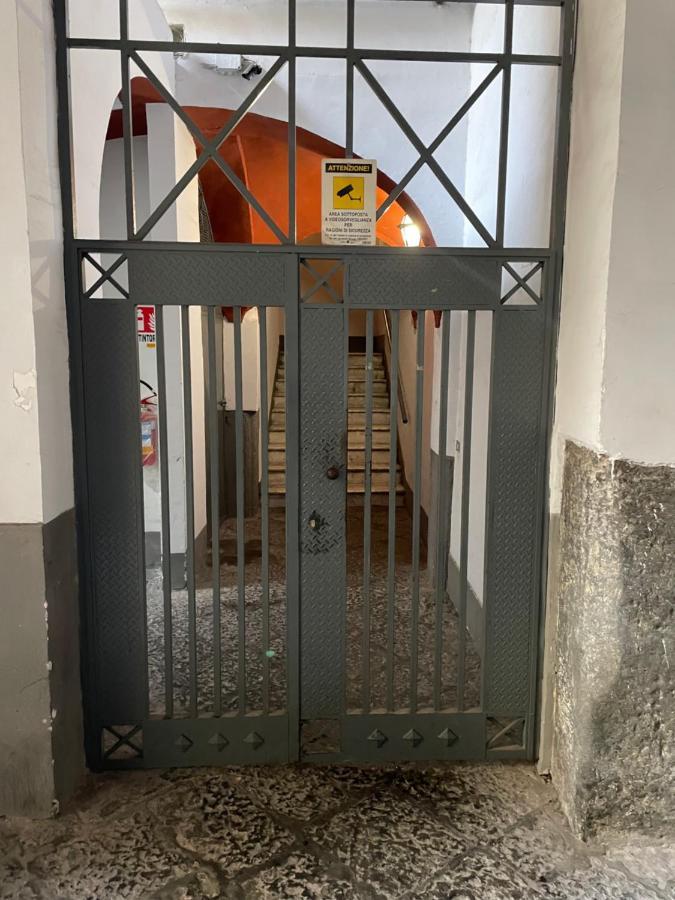 Vectes Home نابولي المظهر الخارجي الصورة