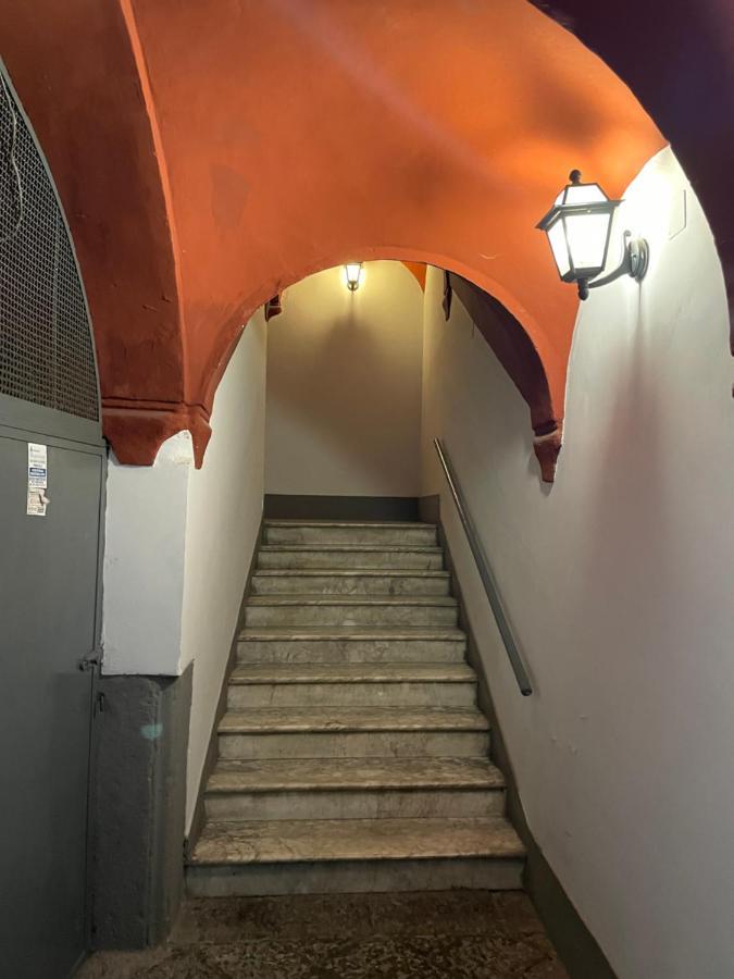 Vectes Home نابولي المظهر الخارجي الصورة