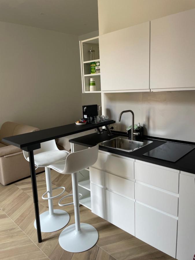Vectes Home نابولي المظهر الخارجي الصورة